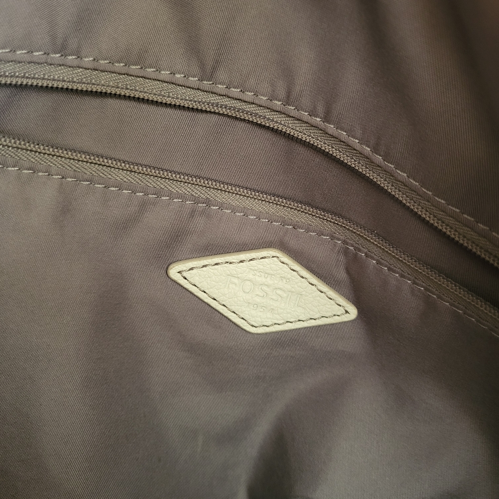 Fossil Cream Leather Zip-Top Tote Shoulder Bag - Picture 4 of 4